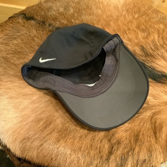 Nike Golf cap “NIKEGOLF” unisex EUC - Picture 4 of 6